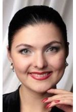 Анна Комкина
