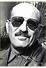 Леонид Менакер