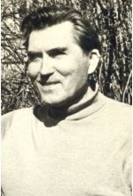 Василий Леонов