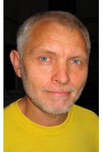 Олег Петров