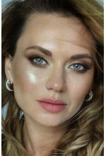 Анна Саливанчук