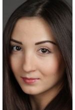 Анна Анохина