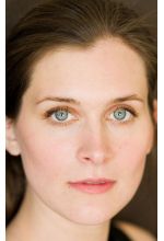 Nora D&uuml;ding