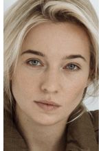 Полина Леонова