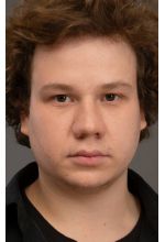Павел Комаров