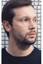 Антон Сазонов