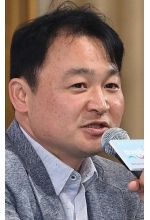 Song Hyun Wook