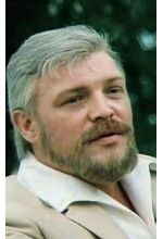 Владимир Акимов
