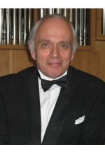Анатолий Левин
