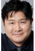 Ki-moo Kim