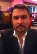Алекс Флорес Мартинес