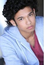 Gino Lee