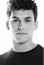 Sam Vartholomeos