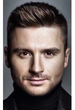 Сергей Лазарев