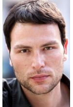 Питер Бекер