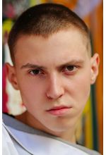 Максим Далекорей