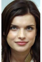 Анна Азарова