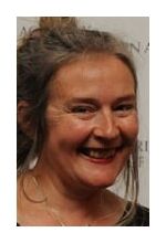 Энни Саймонс