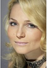 Александра Емельянова
