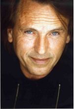 Александр Аркади