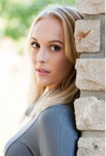Sophia Manyet
