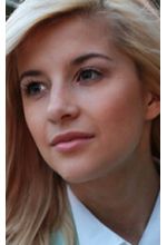 Эвелина Барри