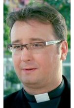 Максим Воронков