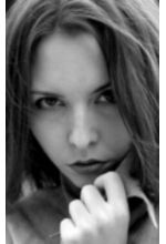 Изабелла Шолс