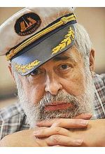 Александр Нилин