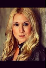 Джина Вебер