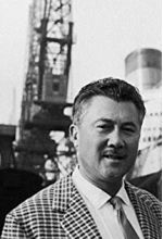 Лесли Чартерис