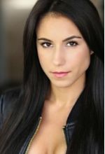 Nicole Dambro