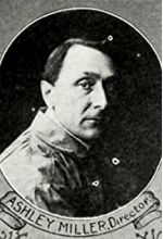 Эшли Миллер