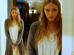 Фильмы триллеры про сестёр близнецов